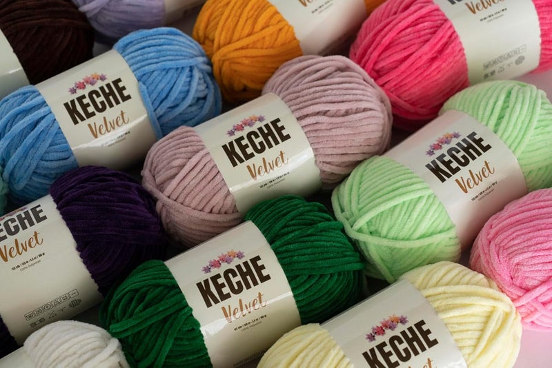 KECHE Velvet Yarn for Crocheting, Soft Chenille Bulky Baby Blanket Amigurumi Yarn 3x100 gr (3x132 yds) (3- Skeins) - Green - Image 4